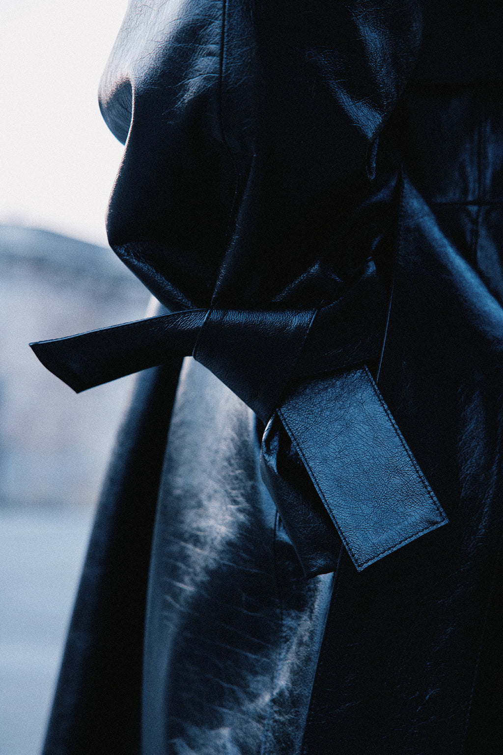 BLACK PATENT LEATHER TRENCH COAT